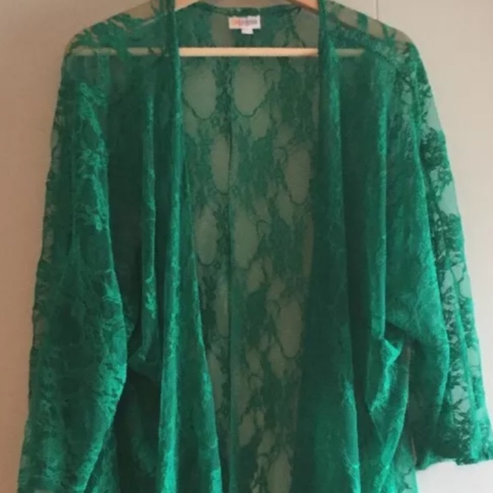 Green lace Lularoe Lindsey st Patrick day large